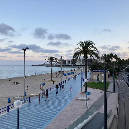 Beachside With Air-conditioning Alicante