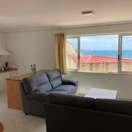 Beachside With Air-conditioning Homestay Alicante