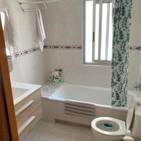 Homestay Beachside With Air-conditioning Alicante